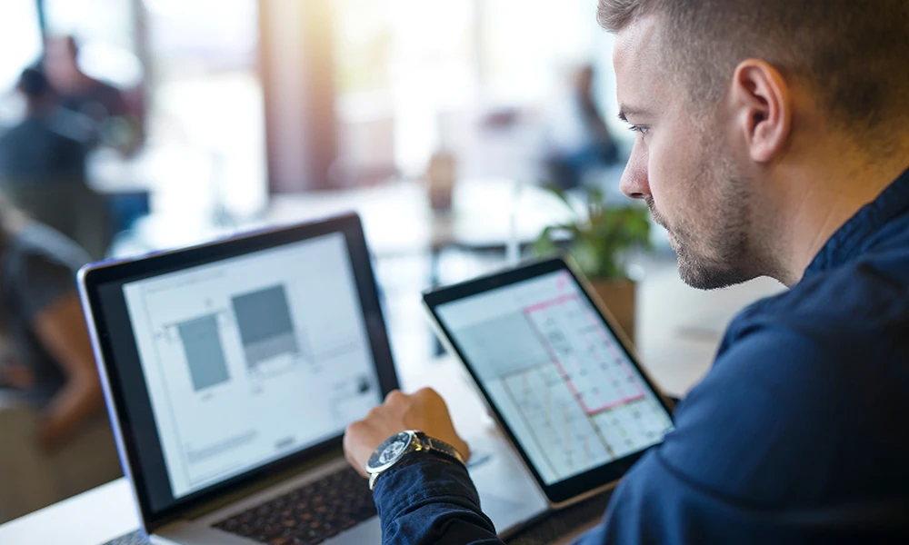 The Difference Between Web, Mobile, and Cross-Platform IT Application Development
